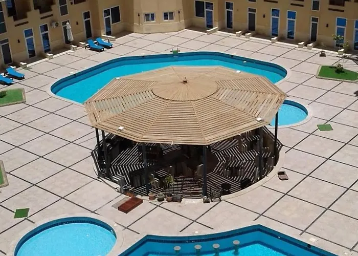 استوديو بمنتجع طيبه F21 Tiba Near Elgouna شقة *